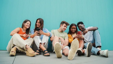 Group devices sitting
